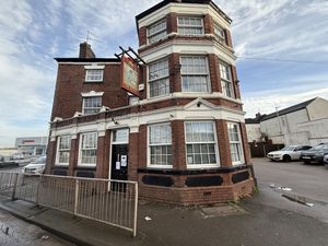 Photo 6- click for photo gallery